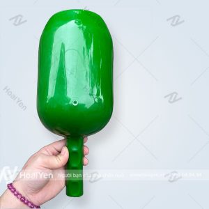 Máng xúc cám, thức ăn